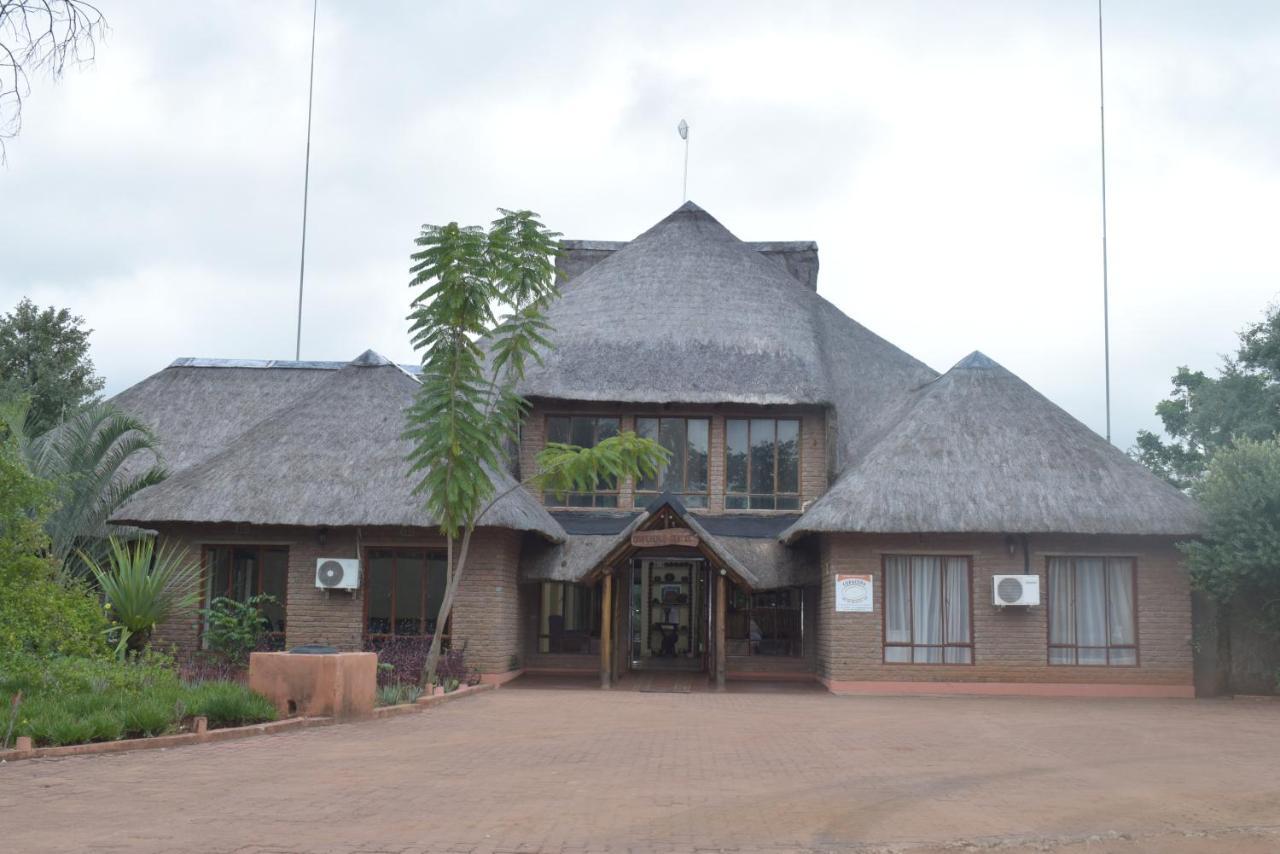 Copacopa Lodge And Conference Centre Punda Maria Exterior photo