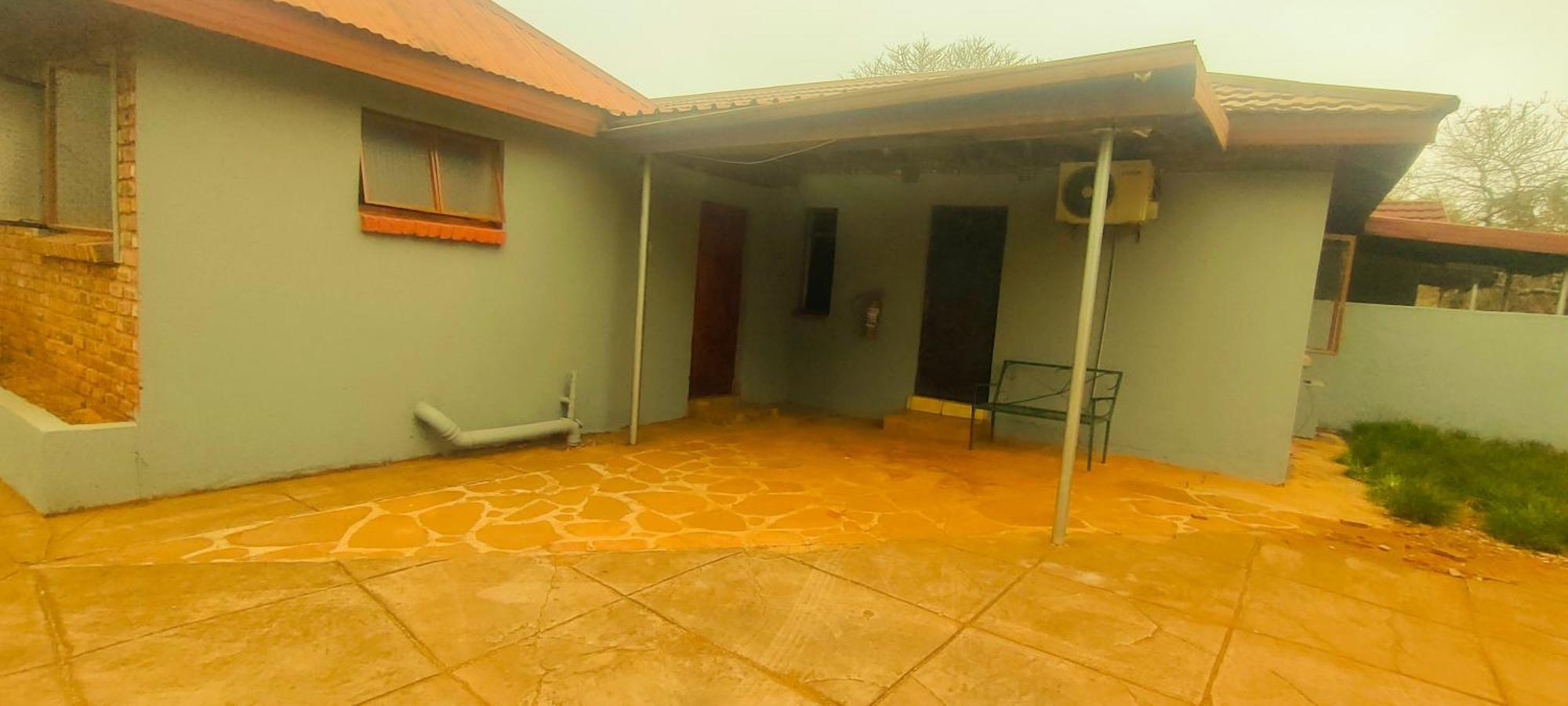 Copacopa Lodge And Conference Centre Punda Maria Exterior photo