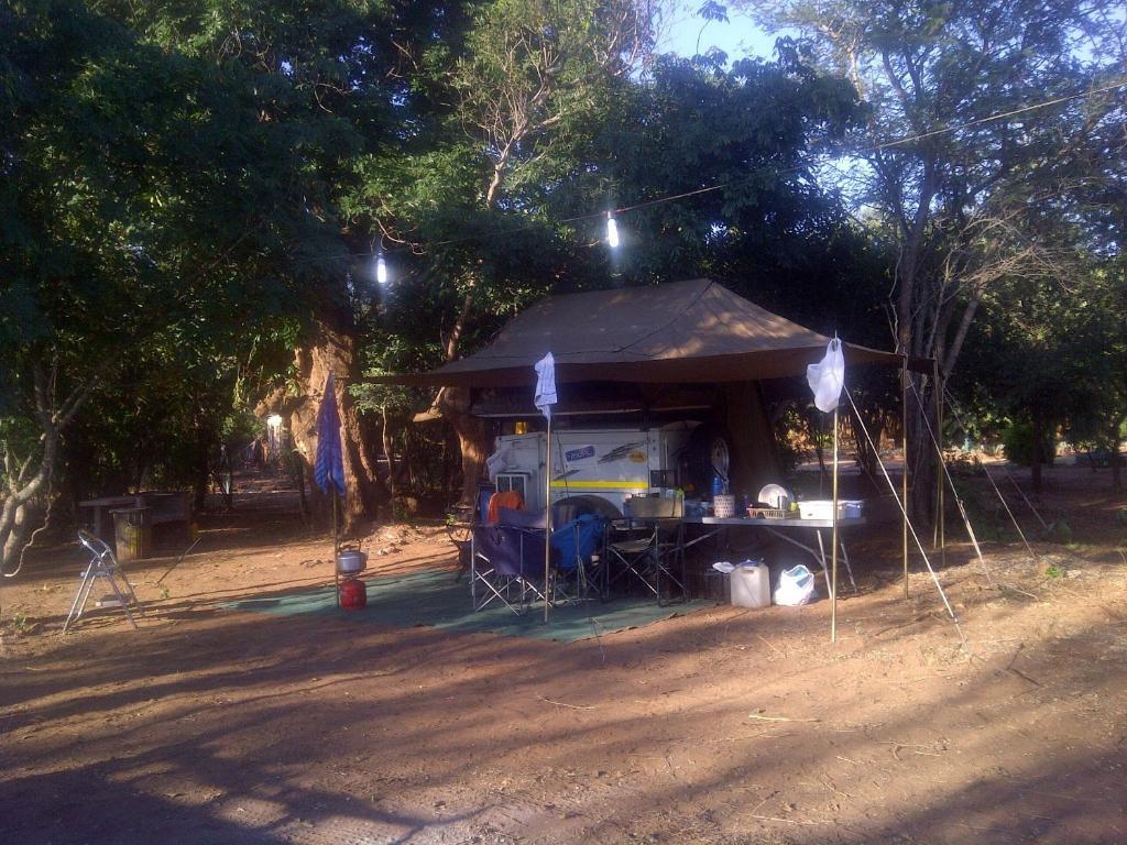 Copacopa Lodge And Conference Centre Punda Maria Exterior photo
